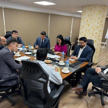 Uzbekistan Government Officials Visit